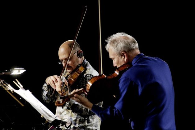 Kronos Quartet, il quartetto d'archi pi&ugrave; atipico che c'&egrave;