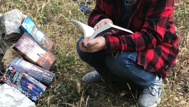 Alta Murgia, il trekking è con i libri: "Passeggiate, letture e cene con gli autori"