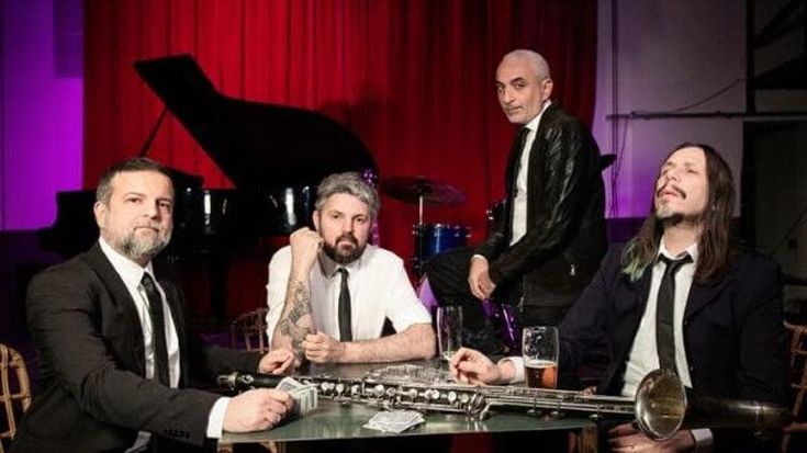 Morricone e Trovajoli, il jazz riletto dalla band Calibro 35