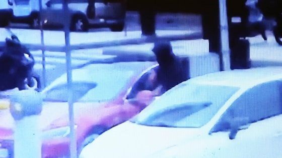 Banda dei Rolex, cinque in manette a Milano: rapinatori incastrati dai filmati dei poliziotti