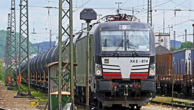 Baviera, tre feriti a colpi di coltello su un treno. Arrestato l'attentatore