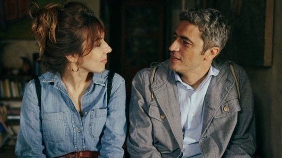 'Momenti di trascurabile felicità', la fiaba di un uomo medio tra Palermo e l'aldilà