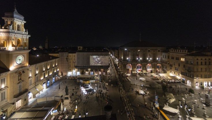 Parma, rinviata al 2022 a causa del Covid la Cena dei Mille