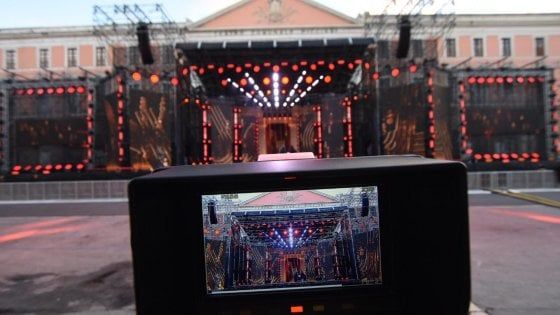 Capodanno, Bari festeggia l'arrivo del 2020 in piazza con il concertone in diretta nazionale