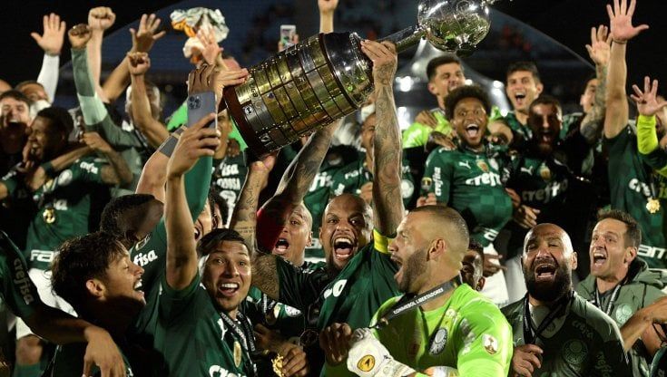 Coppa Libertadores: bis del Palmeiras, Flamengo ko 2-1. Decide Deyverson ai supplementari