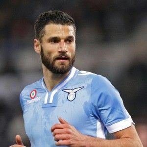 A Napoli senza sei titolari. Reja: "Serve un'impresa e punto su Anderson"