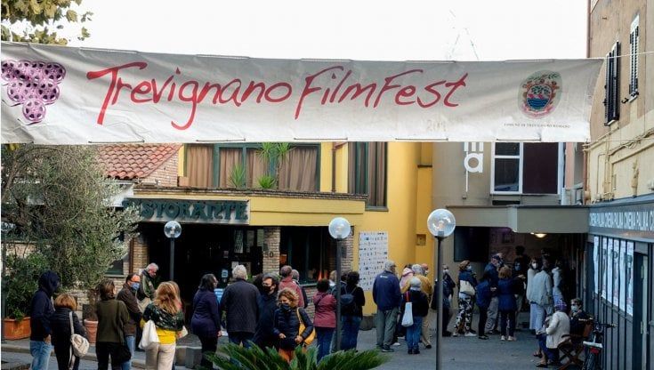 Trevignano, si apre il Film Fest nella sala premiata a Venezia  