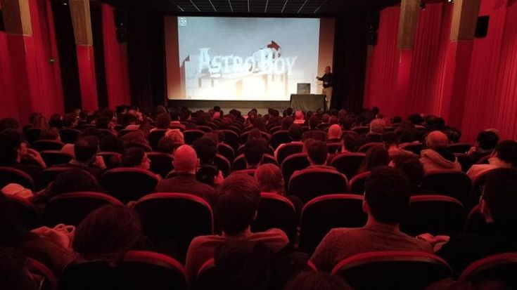 C’è voglia di cinema a Milano: sale piene e file fuori, il 2024 comincia con un +6%