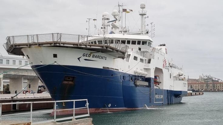 Geobarents, nuovo attracco a Genova: in salvo duecento persone