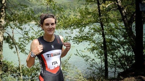 Marta corre veloce nel triathlon: da sconosciuta a campionessa italiana