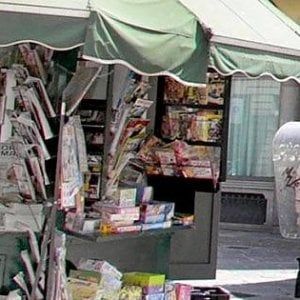 Le edicole preparano il restyling: arrivano posta, libri e film