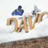 World Economic Forum al via con tre metri di neve: 5000 soldati per proteggere Davos 
