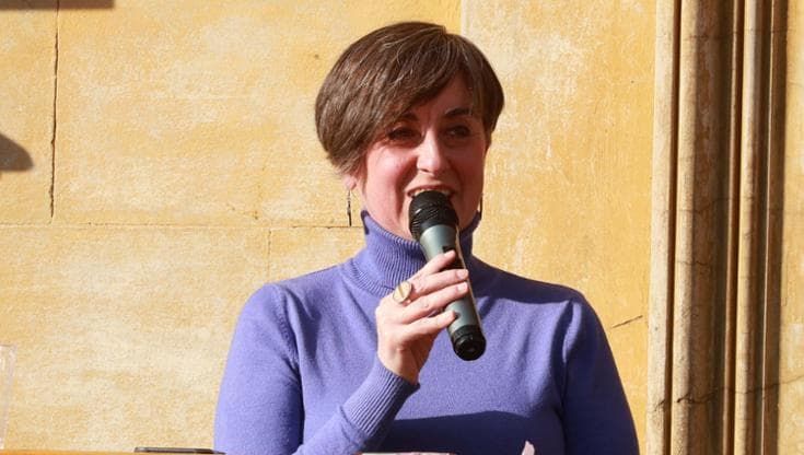 Sfratti, anziani, povertà, Madrid: “Ecco le risorse destinate a chi non ce la fa da solo”