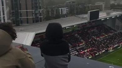 Il Brentford sta perdendo, qualcuno dall'alto ha deciso di intervenire