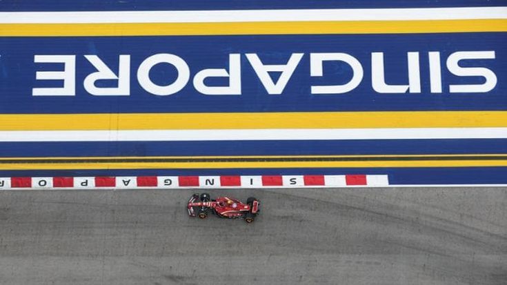 Norris in pole nel Gp di Singapore, grande ritorno di Verstappen: 2°. Male le Ferrari: Leclerc nono, Sainz a muro