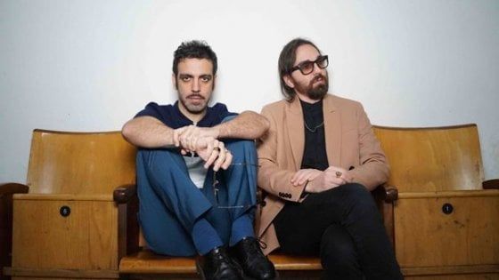 Gli appuntamenti di venerdì 11 a Bologna e dintorni: Colapesce e Di Martino all'arena Puccini