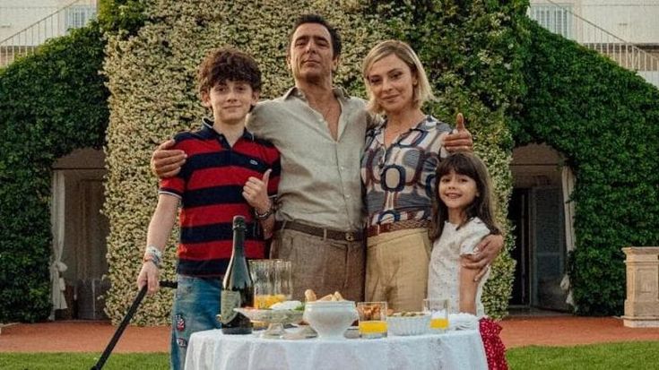 “L’estranea”: questa volta c’è bisogno del pubblico