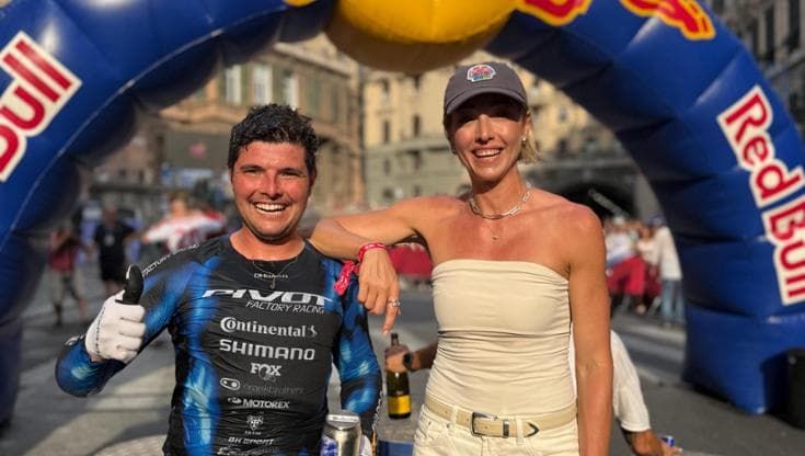 Acrobazie con le mountain bike dal Righi alla Zecca, Vieira vince di nuovo il Red Bull Cerro Abajo