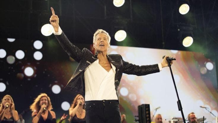Claudio Baglioni a Brindisi: tre serate di concerti al Verdi con il suo “Piano di volo”