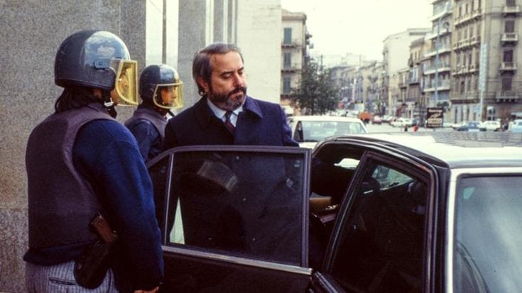 Toghe | La separazione delle carriere non si può battezzare come la “legge Falcone”