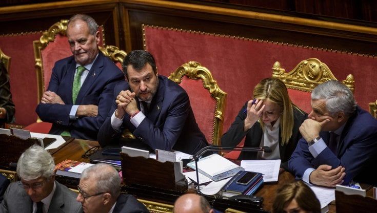 Pasticcio Autonomia, i sospetti sulla "manina" di FdI. L'ira di Calderoli: "È una intromissione del centralismo e dei Palazzi"
