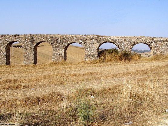 Il poeta e la città degli Etruschi