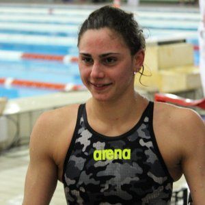 Nuoto paralimpico, la parmigiana Giulia Ghiretti conquista altri tre record