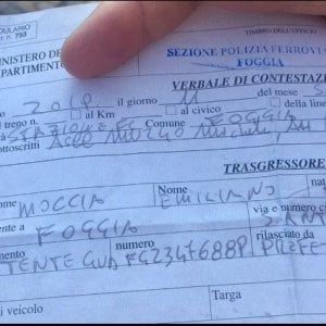 Foggia, volontari multati: fissate le nuove regole per assistere i senzatetto nella stazione