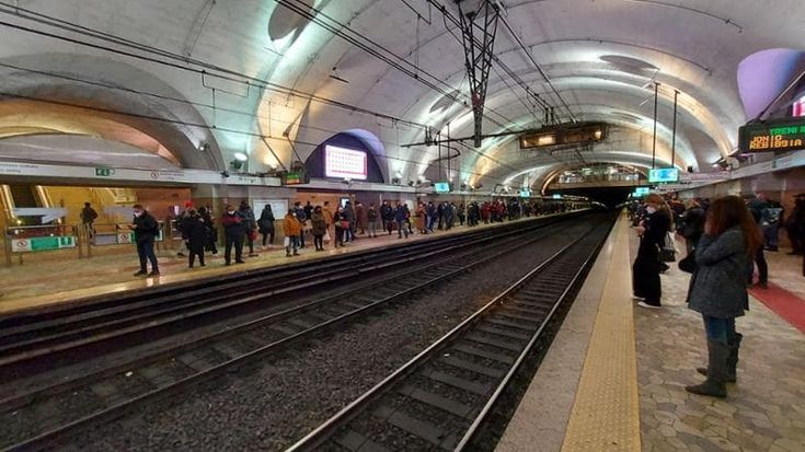 I lavori sui binari non sono ancora finiti, da maggio la metro A di Roma si riferma alle 21