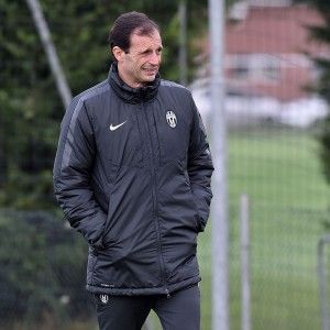 Juventus, Allegri spegne le polemiche: "Noi e la Roma? Chi arriva prima sar&agrave; la migliore"