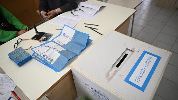 Elezioni in Sicilia: a Messina vince Basile e a Enna Crisafulli. Sul filo il risultato di Agrigento
