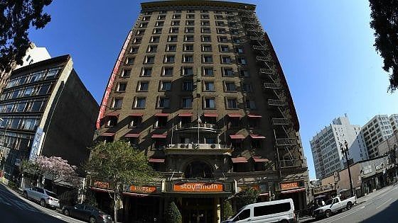 L'albergo degli orrori diventa un monumento. Storia dell'Hotel Cecil e dei suoi misteri