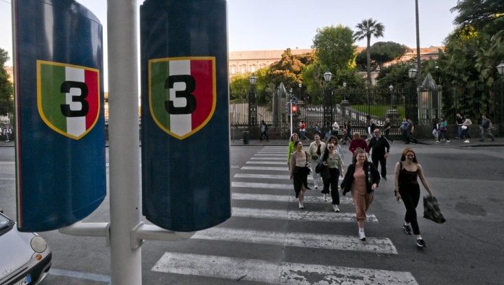 Festa scudetto domenica allo stadio, addio maxi isola pedonale: ecco il nuovo piano. Il sindaco: "La squadra in Comune"