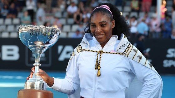 Tennis, Serena Williams vince a Auckland: primo titolo dopo tre anni