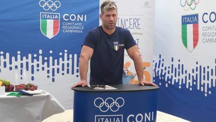 Boxe, Clemente Russo scende dal ring: "Ciao Guagliò". Ora farà l'allenatore