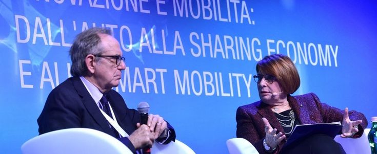 Crolla il tasso di motorizzazione in Italia: da 53% a 37% in 10 anni
