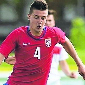 Tecnica e potenza. Milinkovic piace e ora sfida Mauri