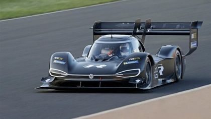 Volkswagen vince la Pikes Peak con l'elettrica I.D. R 