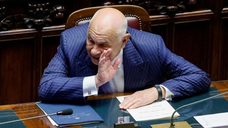 Giustizia, cosa succede con la cancellazione dell’abuso d’ufficio e con l’introduzione del peculato per distrazione? Il gioco delle tre carte di Nordio