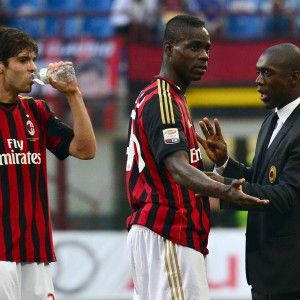 Milan, Seedorf: ''Confronto pacifico e utile con i tifosi, reagiremo''