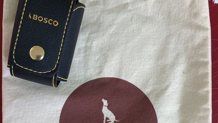 Articoli per cani e gatti con mela e plastica riciclata: a Foggia l'impresa eco friendly di Maurizio. "Il lockdown mi ha cambiato la vita"
