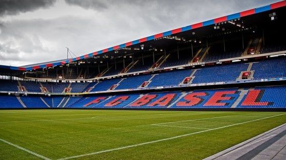 Coronavirus, la Svizzera ferma il calcio: sospesa la Super League