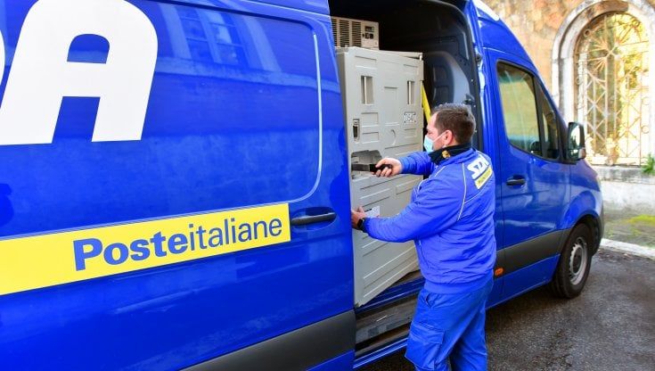 Poste Italiane in prima linea nella lotta al coronavirus