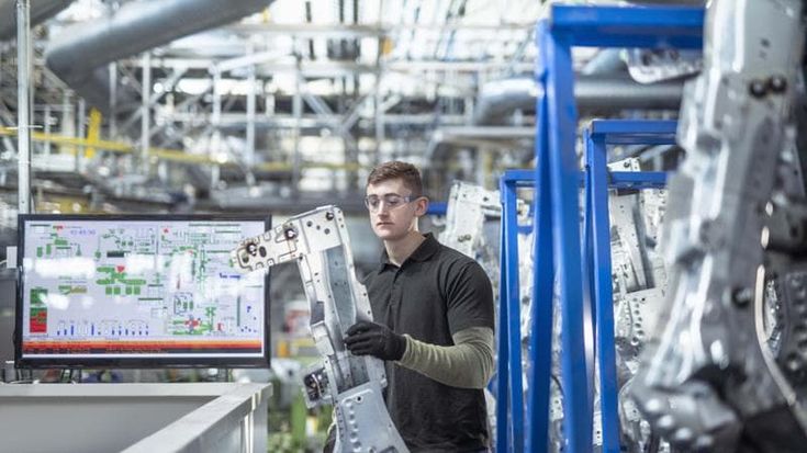 Quattro cose che lo stato dovrebbe fare per migliorare la produttività delle imprese