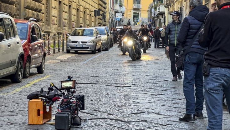 I boss, le supermoto, la Cia: il cinema di Hollywood in diretta da Piazza del Gesù