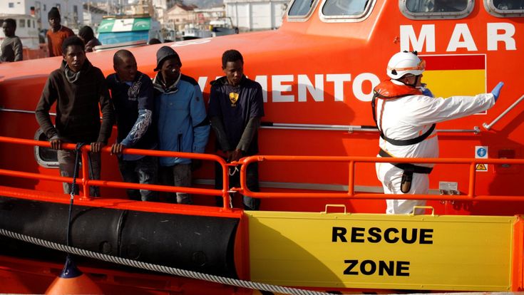 Sos in mare: cosa dicono i regolamenti internazionali