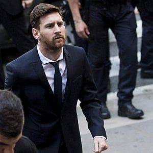 Barcellona, Messi in tribunale per frode fiscale: "Mi fidavo di mio padre"