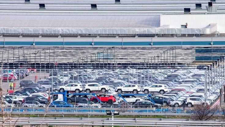 Auto, per la Fim-Cisl in Stellantis è l'ora di assumere