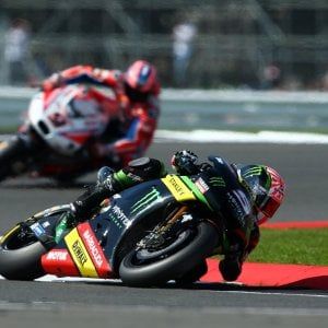 MotoGp, Silverstone: i big non rischiano nelle ultime libere, Zarco è il più veloce