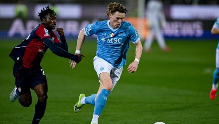 Il Napoli passa a Cagliari: decide McTominay